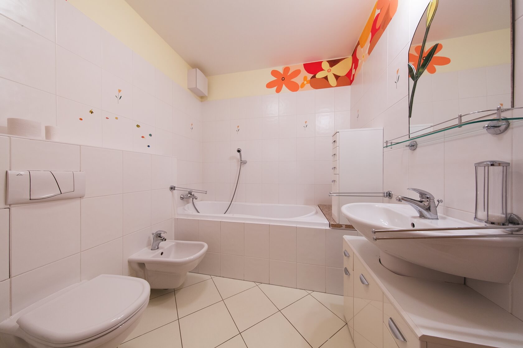 Hlubocká, Jinonice - Praha 5 | Pronájem, Byt 3+kk, 129 m²