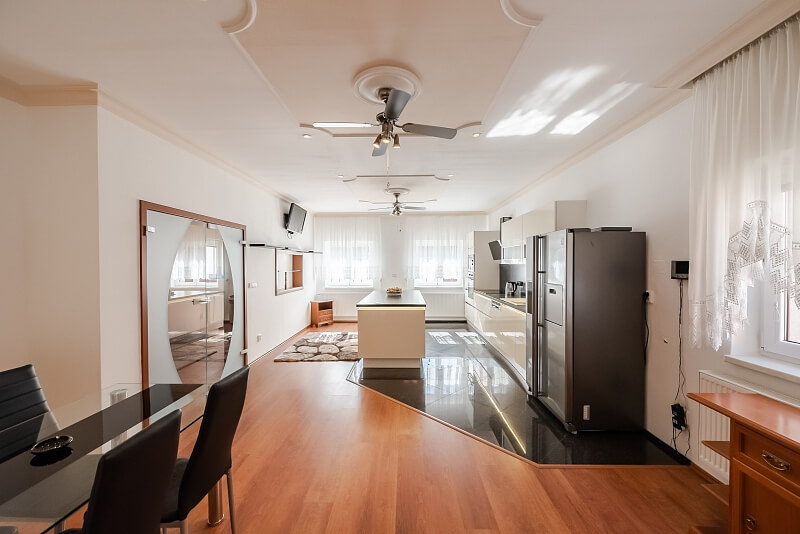 Gallašova, Řepy - Prague 6 | Rent, House Four-bedroom (5+1), 320 m²