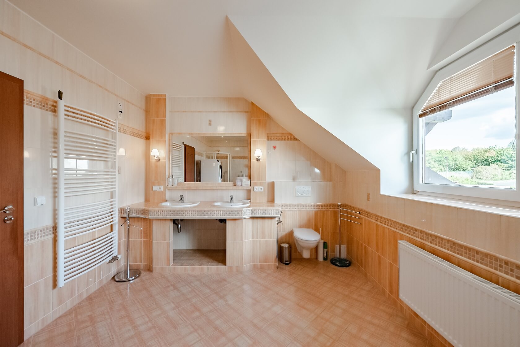 Gallašova, Řepy - Praha 6 | Pronájem, Rodinný dům 5+1, 320 m²