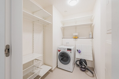 Sanderova, Holešovice - Prague 7 | Rent, Apartment One-bedroom (2+kk), 60 m²