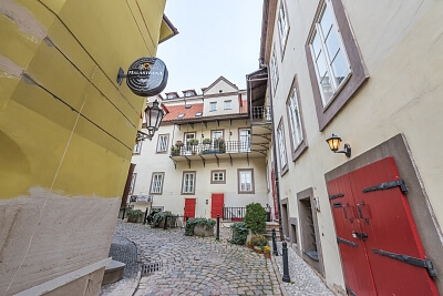 Tržiště, Malá Strana - Prague 1 | Sale, Apartment Two-bedroom (3+kk), 82 m²