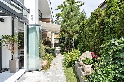 Mokropeská, Černošice - Praha-západ | Pronájem, Rodinný dům 4+kk, 220 m²