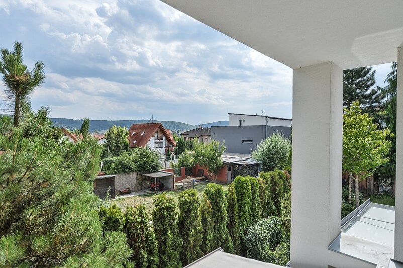 Mokropeská, Černošice - Praha-západ | Pronájem, Rodinný dům 4+kk, 220 m²