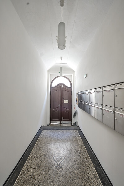 Pod Slovany, Nové Město - Prague 2 | Rent, Apartment One-bedroom (2+kk), 59 m²