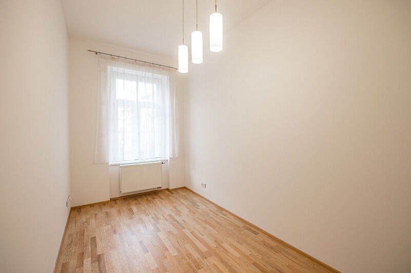 Pod Slovany, Nové Město - Praha 2 | Pronájem, Byt 3+kk, 86 m²