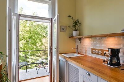 Nad Královskou oborou, Bubeneč - Prague 7 | Rent, Apartment One-bedroom (2+1), 100 m²