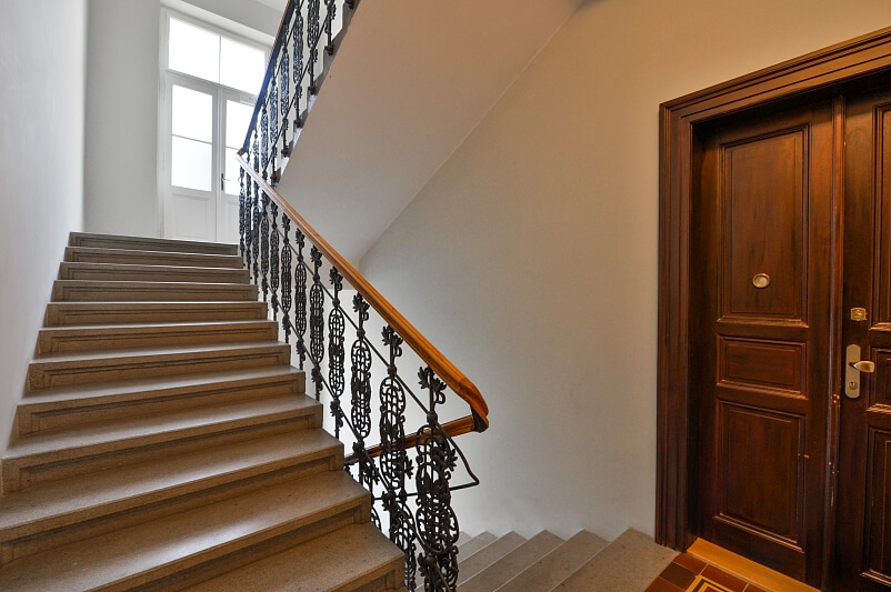 Nad Královskou oborou, Bubeneč - Prague 7 | Rent, Apartment One-bedroom (2+1), 100 m²