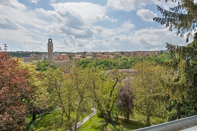 Plzeňská, Smíchov - Prague 5 | Rent, Apartment Three-bedroom (4+kk), 118 m²