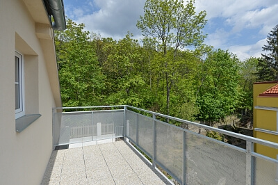 Plzeňská, Smíchov - Praha 5 | Pronájem, Byt 4+kk, 85 m²