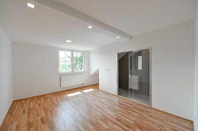 Plzeňská, Smíchov - Prague 5 | Rent, Apartment Three-bedroom (4+kk), 85 m²