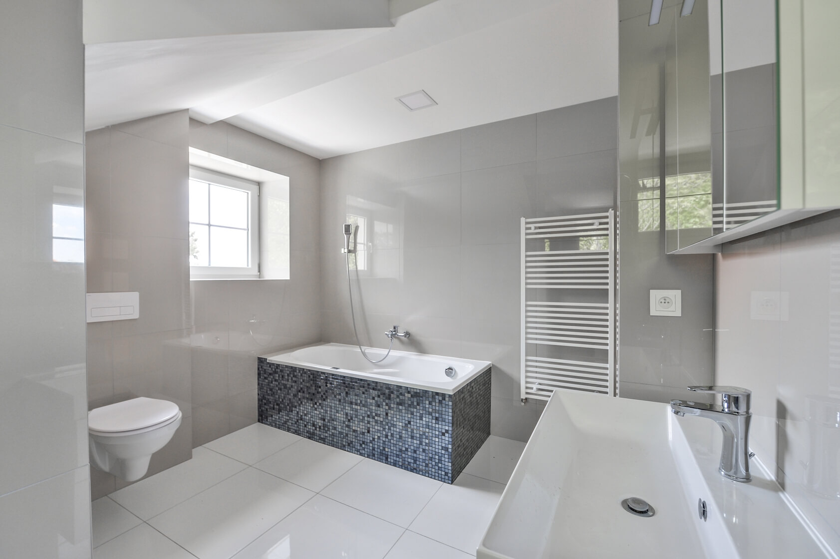 Plzeňská, Smíchov - Praha 5 | Pronájem, Byt 4+kk, 85 m²