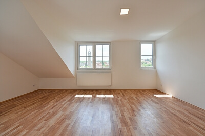 Plzeňská, Smíchov - Prague 5 | Rent, Apartment Three-bedroom (4+kk), 85 m²