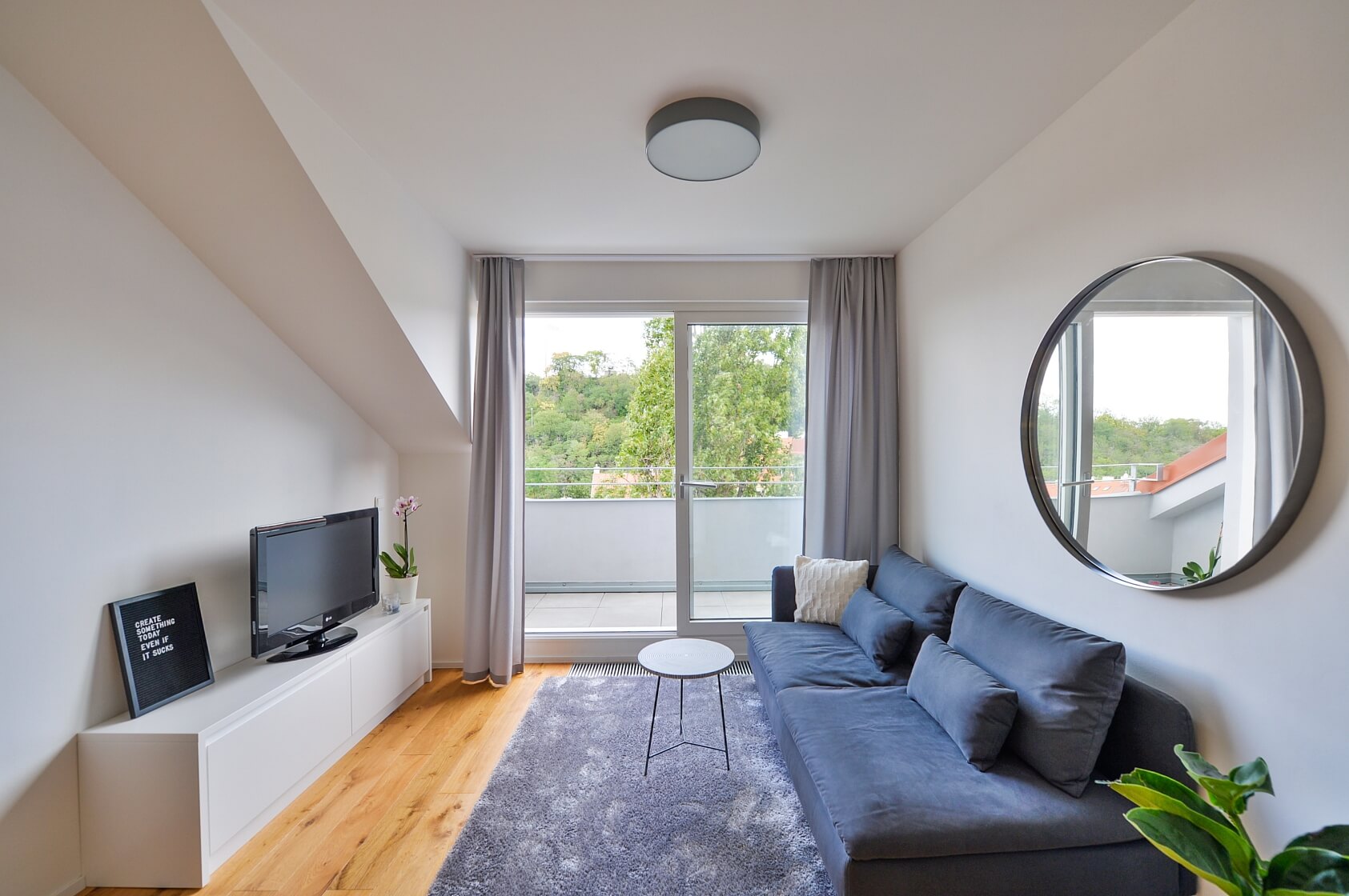 Dalimilova, Žižkov - Prague 3 | Rent, Apartment One-bedroom (2+kk), 52 m²