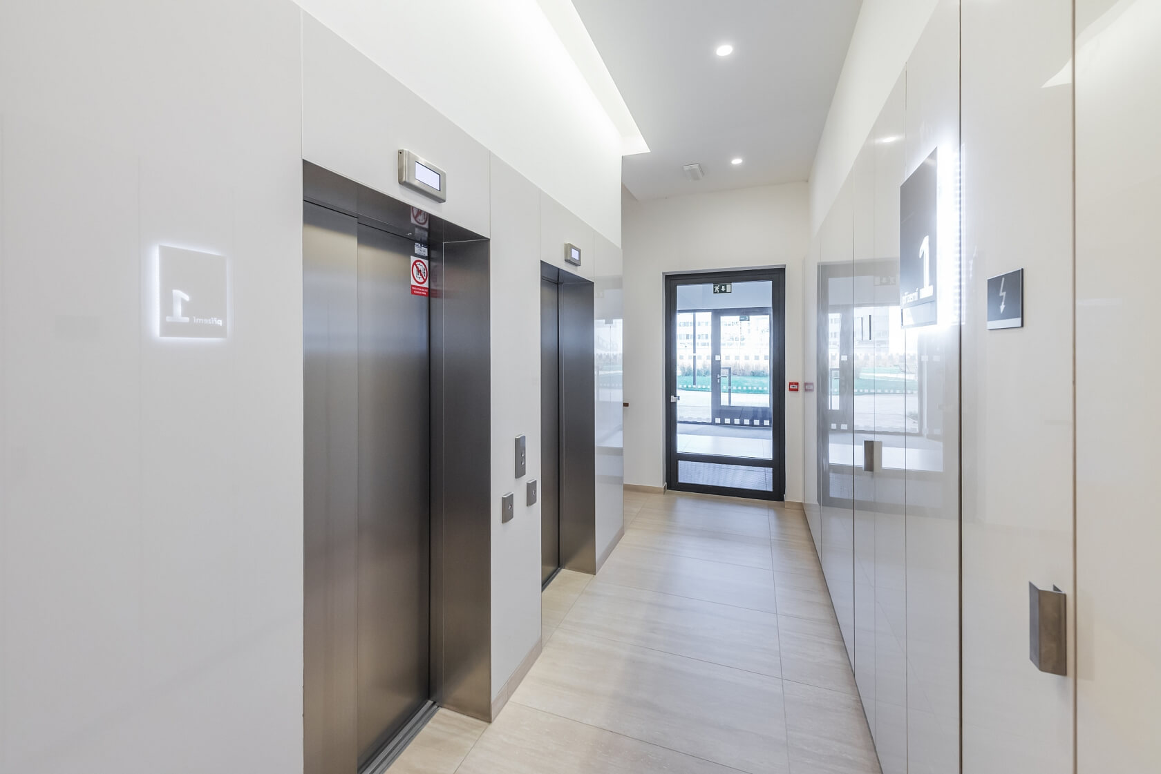 Sanderova, Holešovice - Prague 7 | Rent, Apartment One-bedroom (2+kk), 56 m²