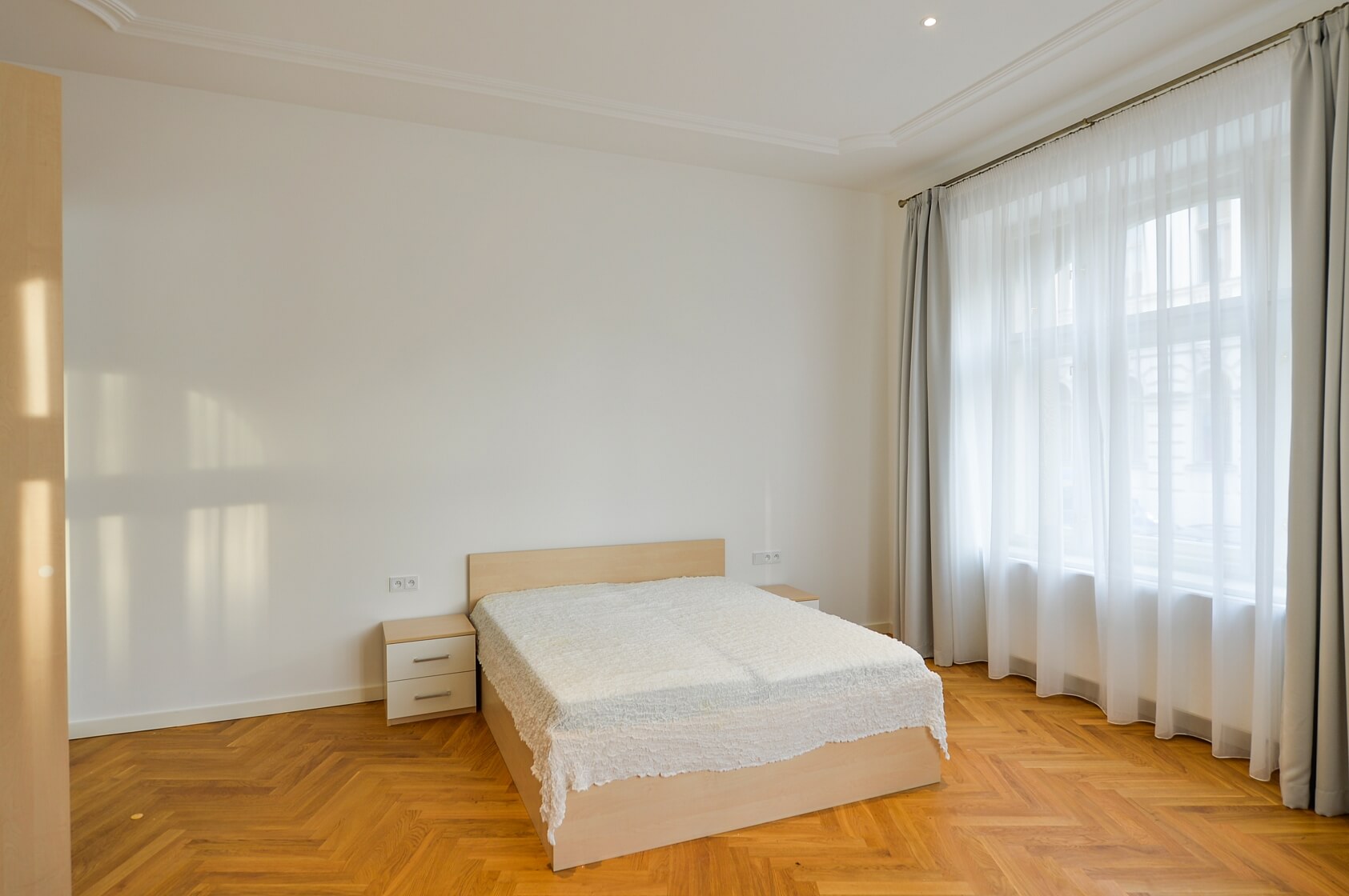 U Rajské zahrady, Žižkov - Prague 3 | Rent, Apartment One-bedroom (2+kk), 62 m²