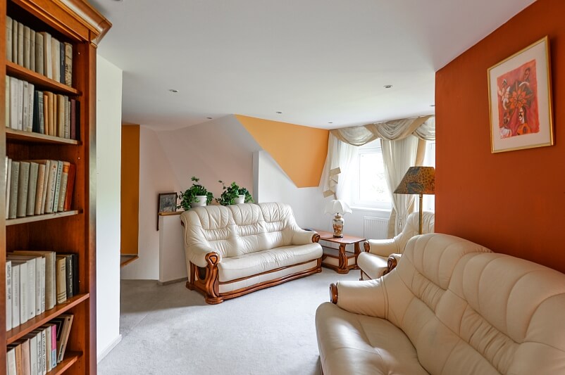 Do Údolí, Louňovice - Praha-východ | Sale, House Five-bedroom (6+1), 240 m²