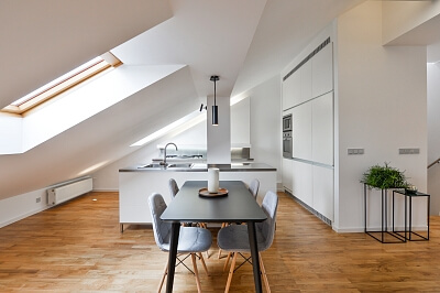 Lucemburská, Žižkov - Prague 3 | Rent, Apartment One-bedroom (2+kk), 156 m²