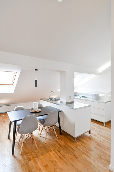Lucemburská, Žižkov - Prague 3 | Rent, Apartment One-bedroom (2+kk), 156 m²