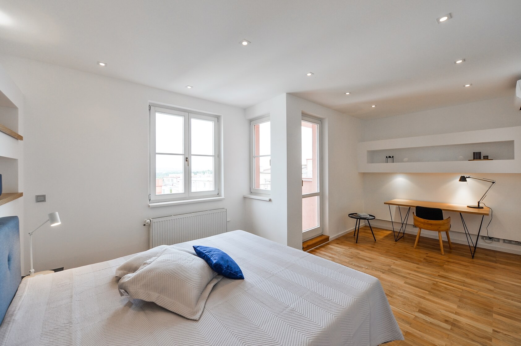 Lucemburská, Žižkov - Prague 3 | Rent, Apartment One-bedroom (2+kk), 156 m²