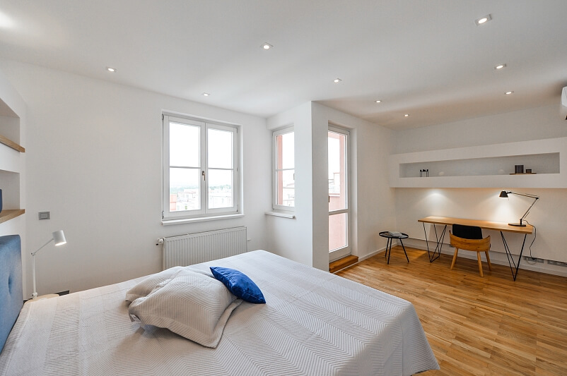 Lucemburská, Žižkov - Praha 3 | Pronájem, Byt 2+kk, 156 m²