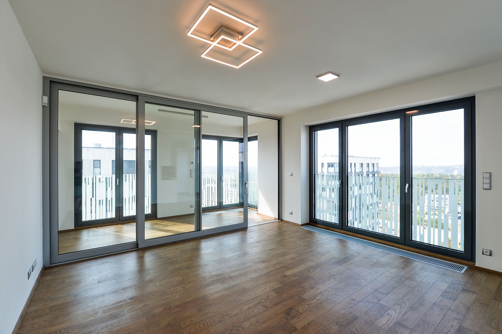 Olšanská, Žižkov - Prague 3 | Rent, Apartment One-bedroom (2+kk), 76 m²