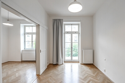 Korunovační, Bubeneč - Prague 7 | Rent, Apartment One-bedroom (2+kk), 46 m²
