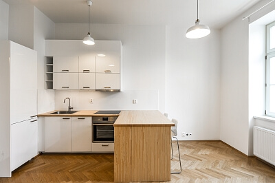 Korunovační, Bubeneč - Prague 7 | Rent, Apartment One-bedroom (2+kk), 46 m²