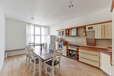 Eliášova, Bubeneč - Praha 6 | Prodej, Byt 4+1, 145 m²