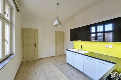 Havanská, Bubeneč - Prague 7 | Rent, Apartment One-bedroom (2+1), 100 m²