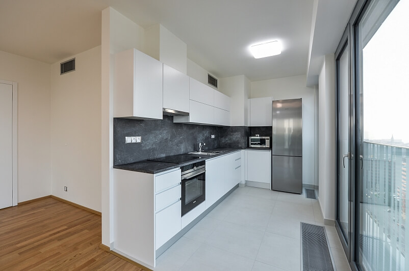 Olšanská, Žižkov - Prague 3 | Rent, Apartment One-bedroom (2+kk), 75 m²