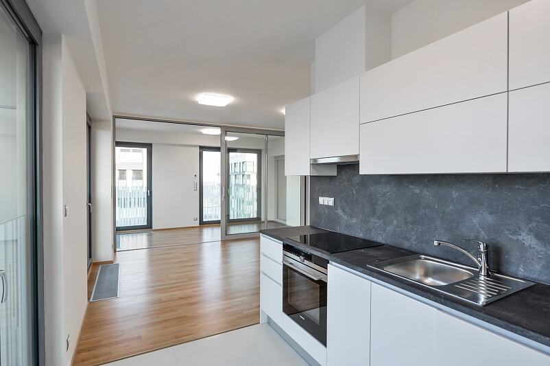 Olšanská, Žižkov - Praha 3 | Pronájem, Byt 2+kk, 75 m²