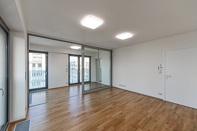 Olšanská, Žižkov - Praha 3 | Pronájem, Byt 2+kk, 75 m²