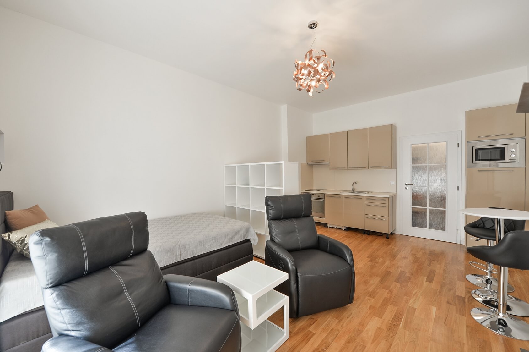 Ondříčkova, Žižkov - Praha 3 | Pronájem, Byt 1+kk, 31 m²