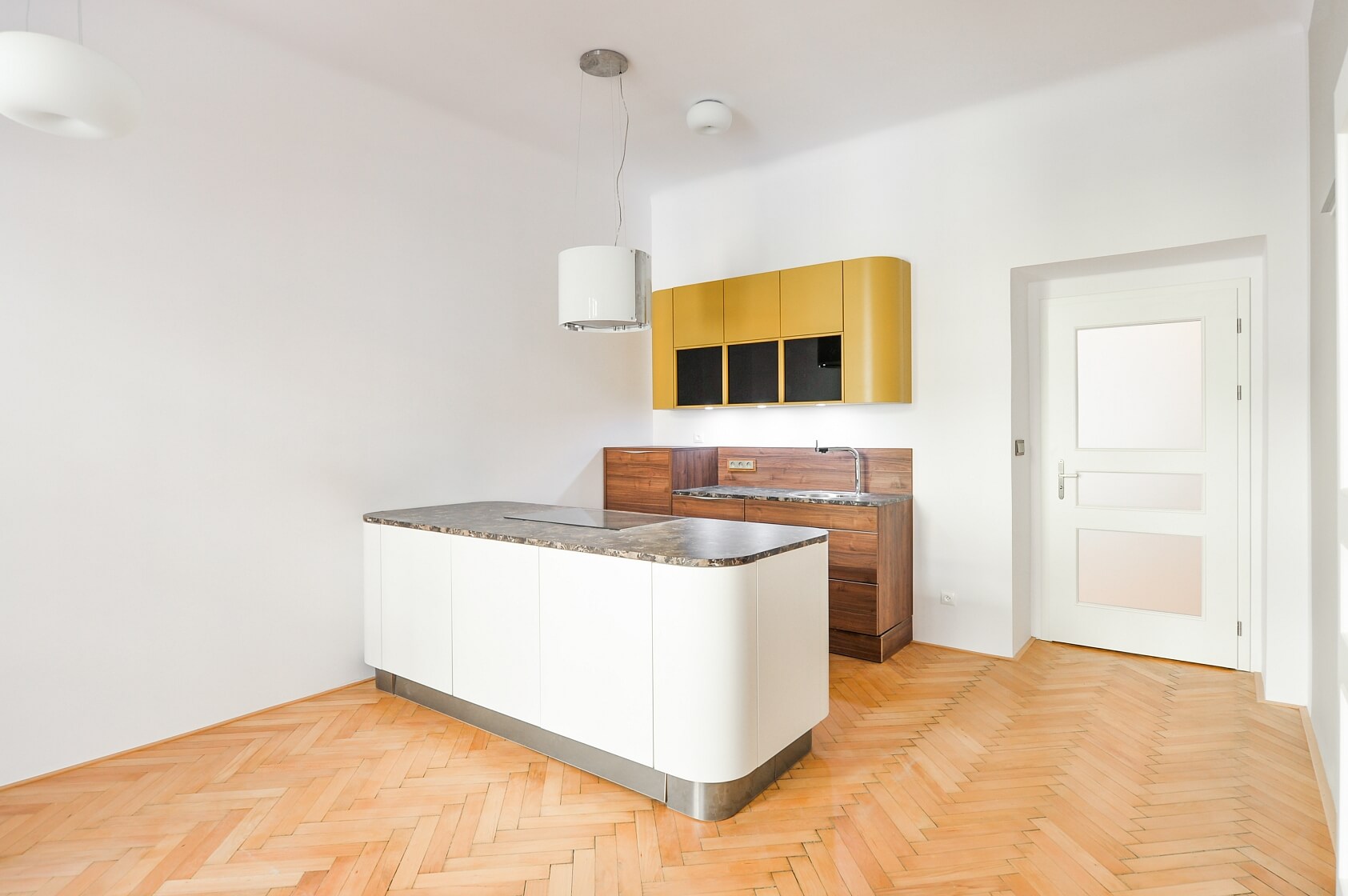 Jagellonská, Vinohrady - Prague 3 | Rent, Apartment One-bedroom (2+1), 92 m²