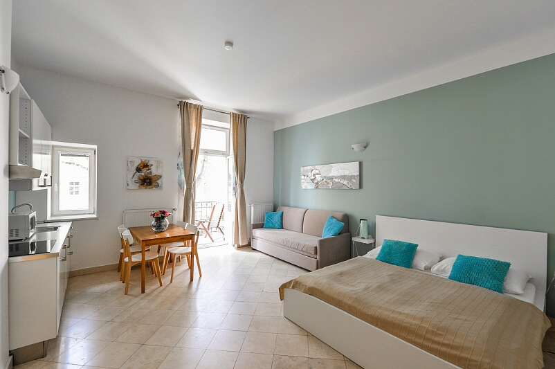 Legerova, Nové Město - Prague 2 | Rent, Apartment Studio (1+kk), 35 m²