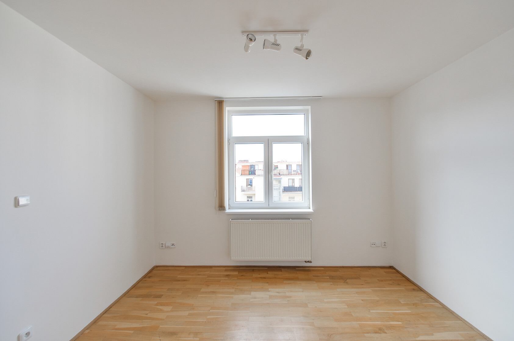 Moskevská, Vršovice - Prague 10 | Rent, Apartment One-bedroom (2+kk), 47 m²