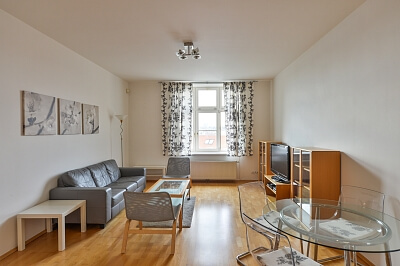 U Zvonařky, Vinohrady - Prague 2 | Rent, Apartment One-bedroom (2+kk), 61 m²