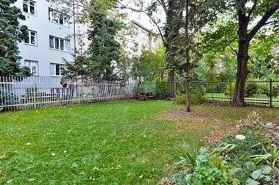 Na Jezerce, Nusle - Praha 4 | Pronájem, Byt 2+kk, 55 m²