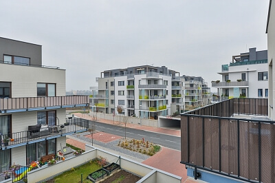 K Beranovu, Dolní Chabry - Prague 8 | Sale, Apartment One-bedroom (2+kk), 68 m²