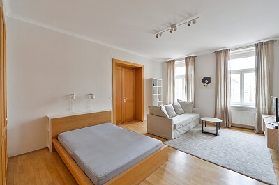 Malá Štěpánská, Nové Město - Prague 2 | Rent, Apartment One-bedroom (2+1), 84 m²