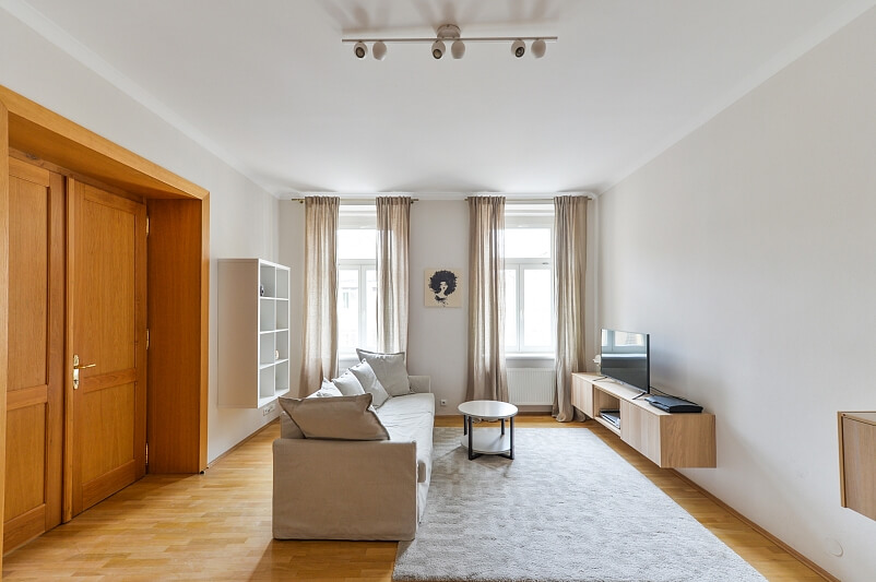 Malá Štěpánská, Nové Město - Prague 2 | Rent, Apartment One-bedroom (2+1), 84 m²