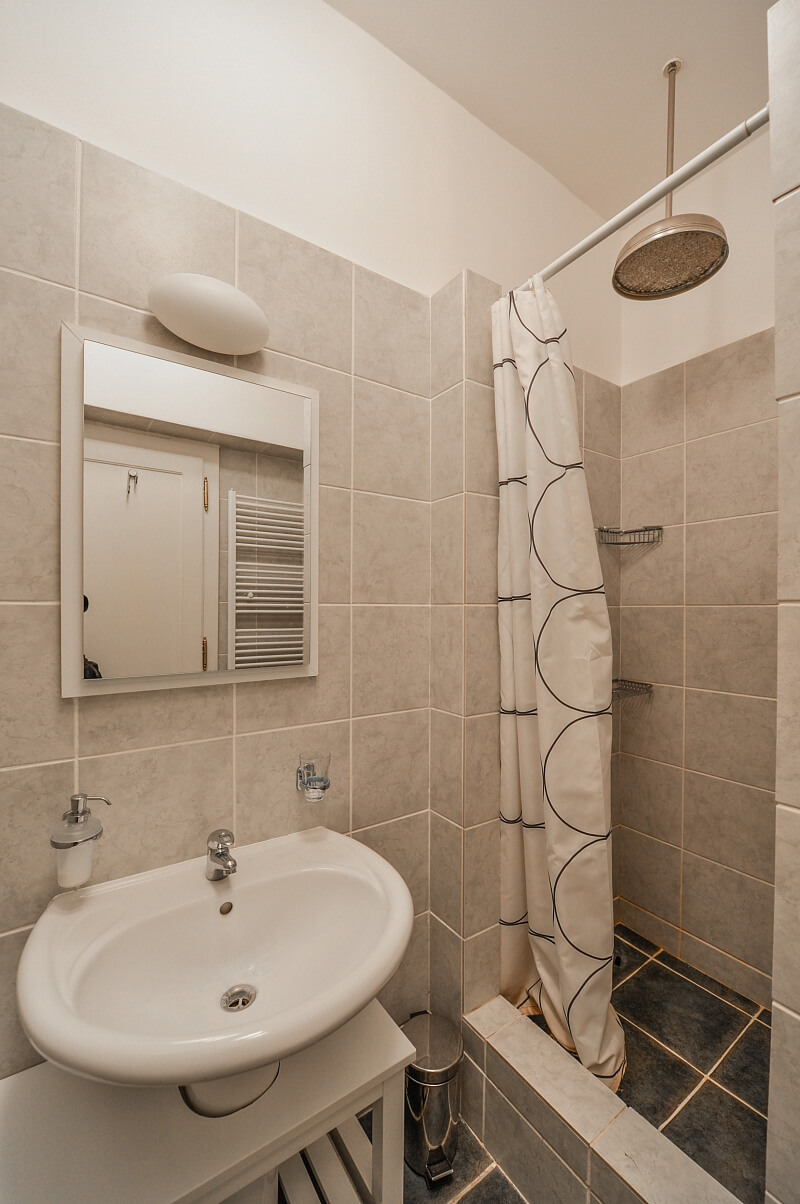 Malá Štěpánská, Nové Město - Praha 2 | Pronájem, Byt 2+1, 84 m²