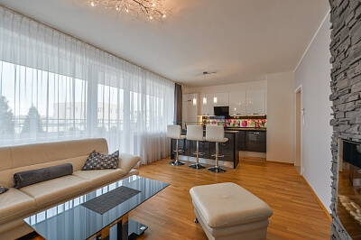 Rižská, Hostivař - Prague 10 | Rent, Apartment Two-bedroom (3+kk), 115 m²