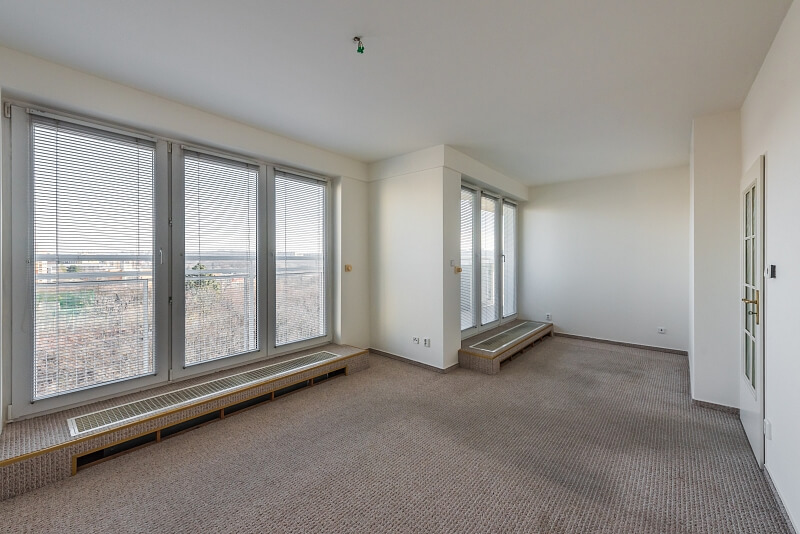 Hyacintová, Záběhlice - Prague 10 | Sale, Apartment Three-bedroom (4+1), 188 m²