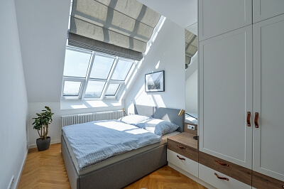 U Rajské zahrady, Žižkov - Praha 3 | Pronájem, Byt 2+kk, 61 m²