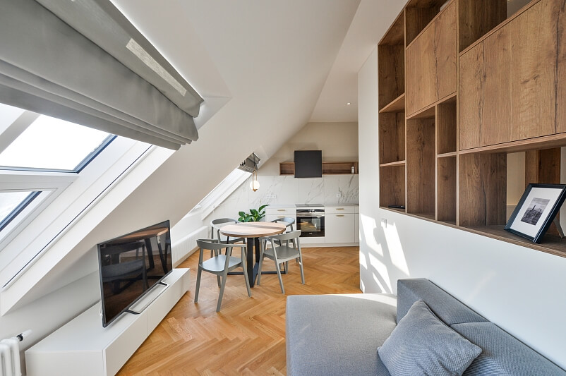 U Rajské zahrady, Žižkov - Prague 3 | Rent, Apartment Studio (1+kk), 45 m²