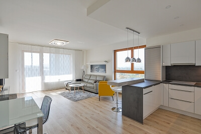 K Vystrkovu, Modřany - Praha 4 | Pronájem, Byt 3+kk, 100 m²