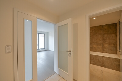 Nesvadbova, Modřany - Praha 4 | Pronájem, Byt 2+kk, 69 m²