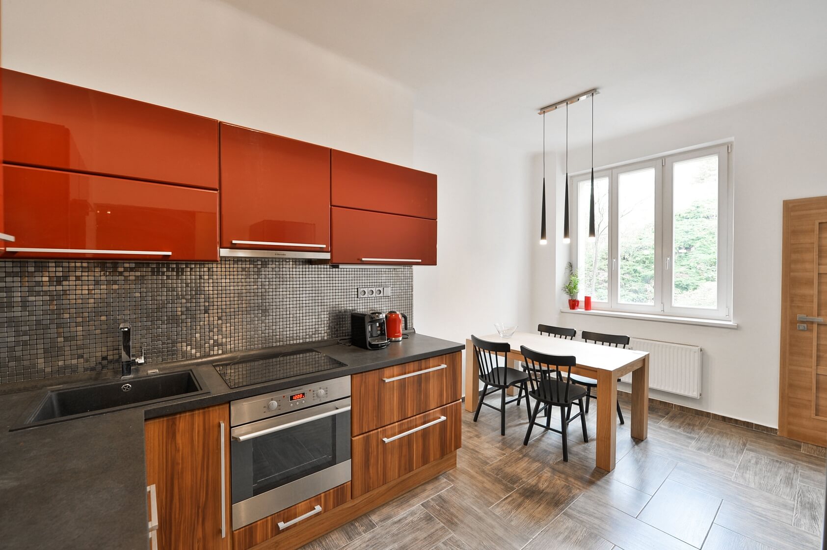 Hradešínská, Vinohrady - Praha 10 | Pronájem, Byt 2+1, 95 m²