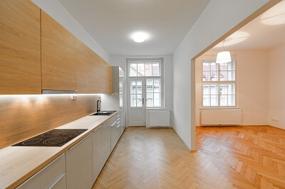 Verdunská, Bubeneč - Prague 6 | Rent, Apartment Two-bedroom (3+kk), 90 m²